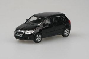 Škoda Fabia II (2006) Čierna Magic Metalíza